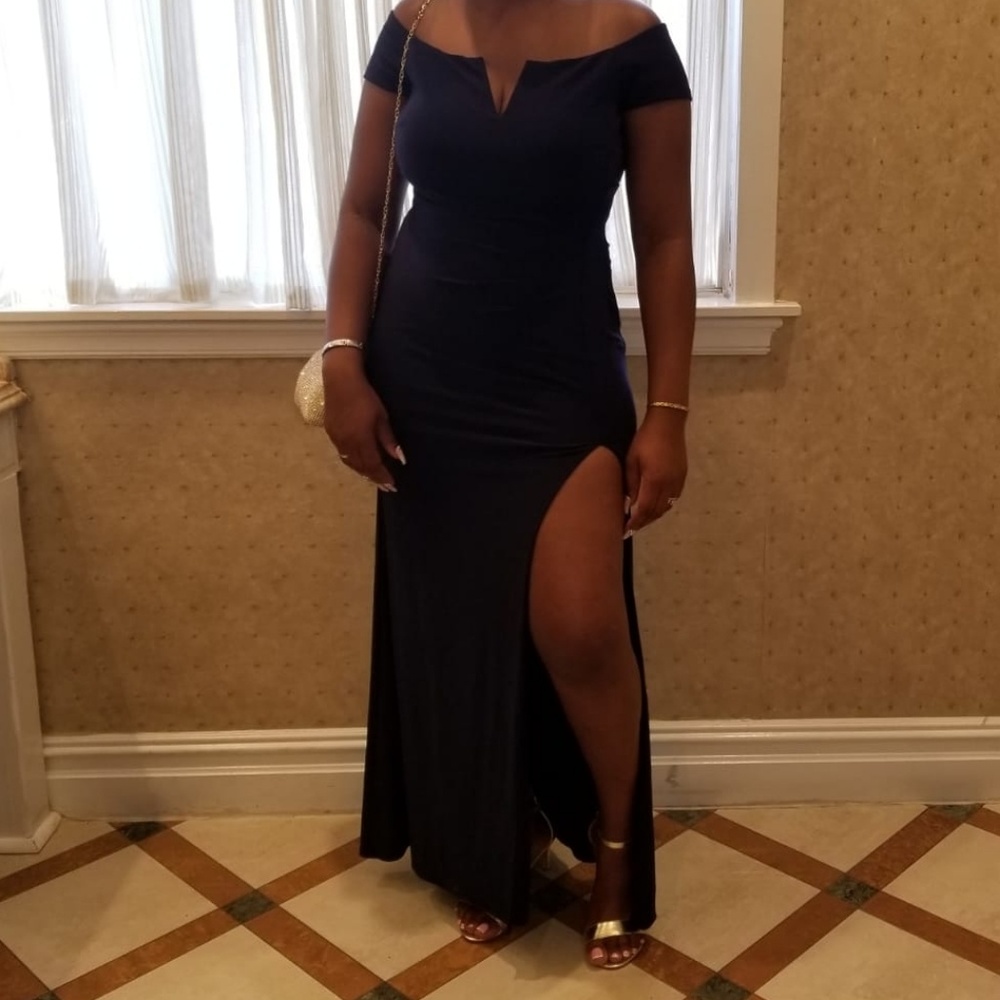 Evening wear Dress with Long Side Split